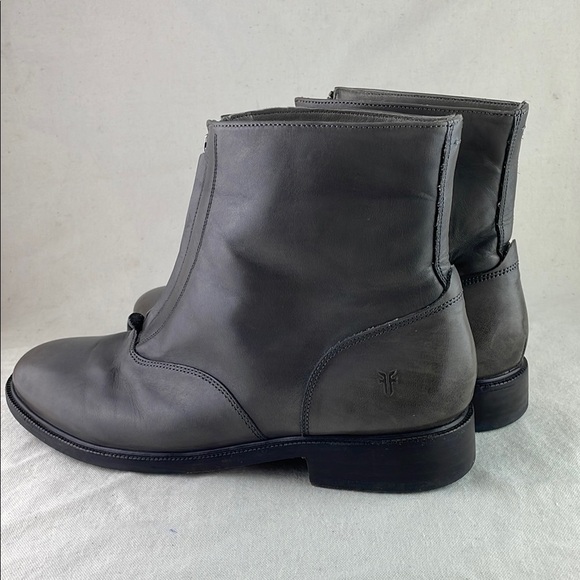 FRYE Women's gray boots Size 11 - Picture 12 of 12